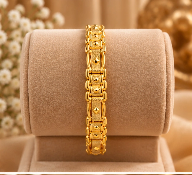 Royal Bracelet 003 view 4