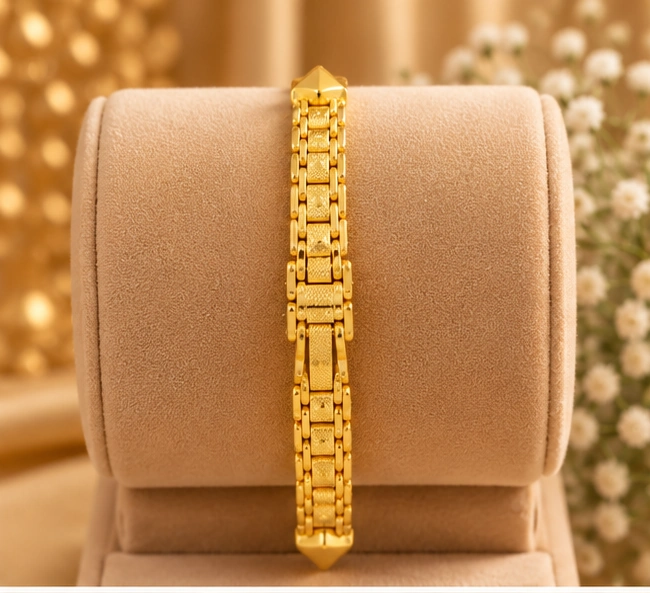 Royal Bracelet 005 view 4