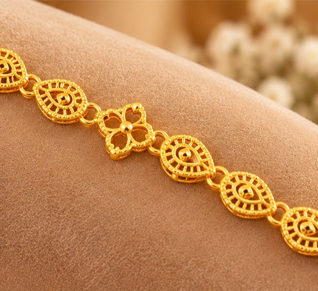Royal Bracelet 008 view 3