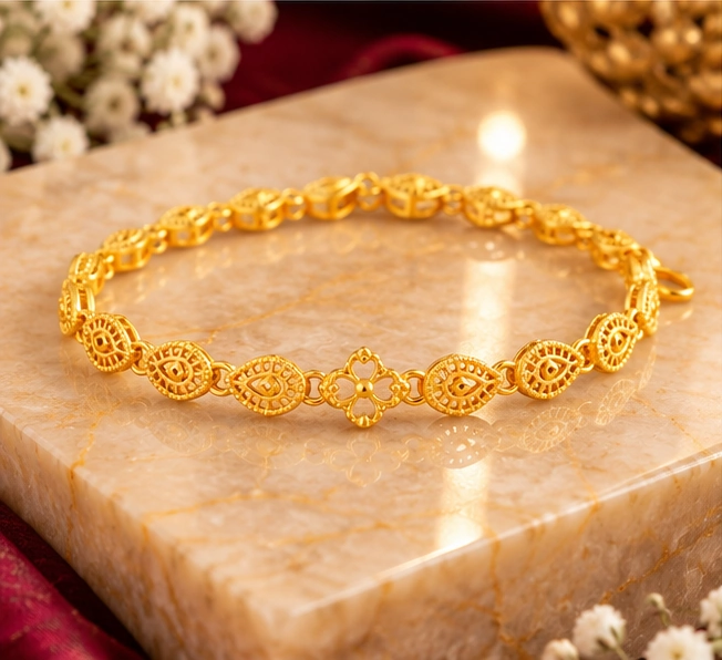 Royal Bracelet 008 view 2