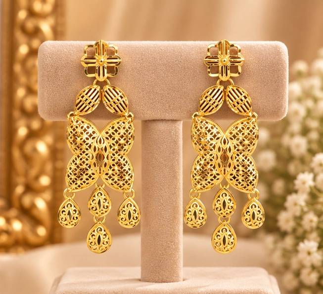 Royal Earring 007 view 3