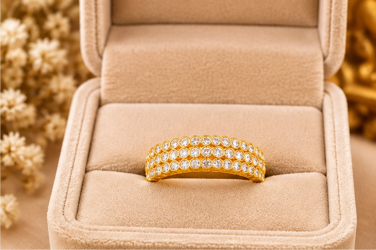 Royal Ring 007 view 4