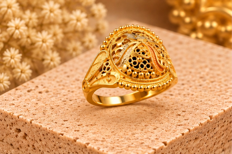 Royal Ring 011 view 2